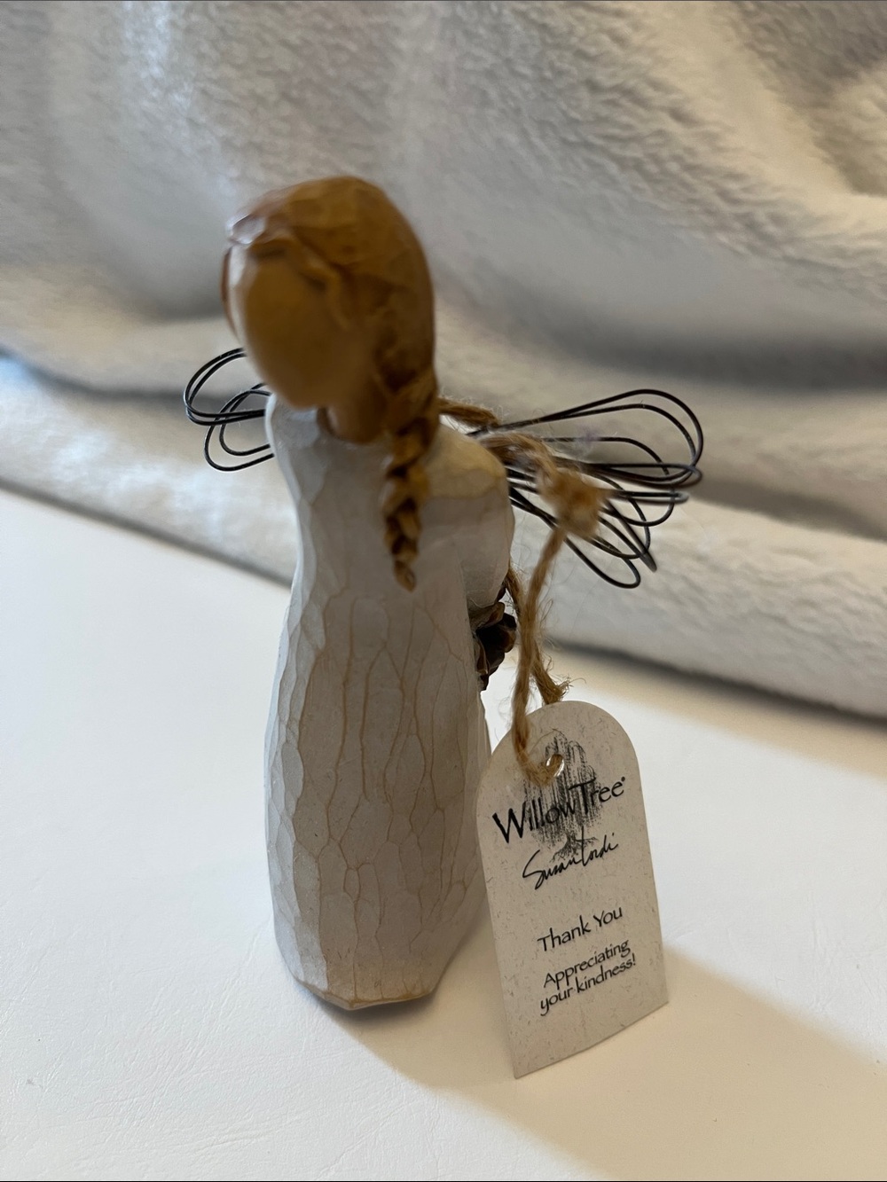 Willow Tree Beige Angel with Wire Wings - Thank You
